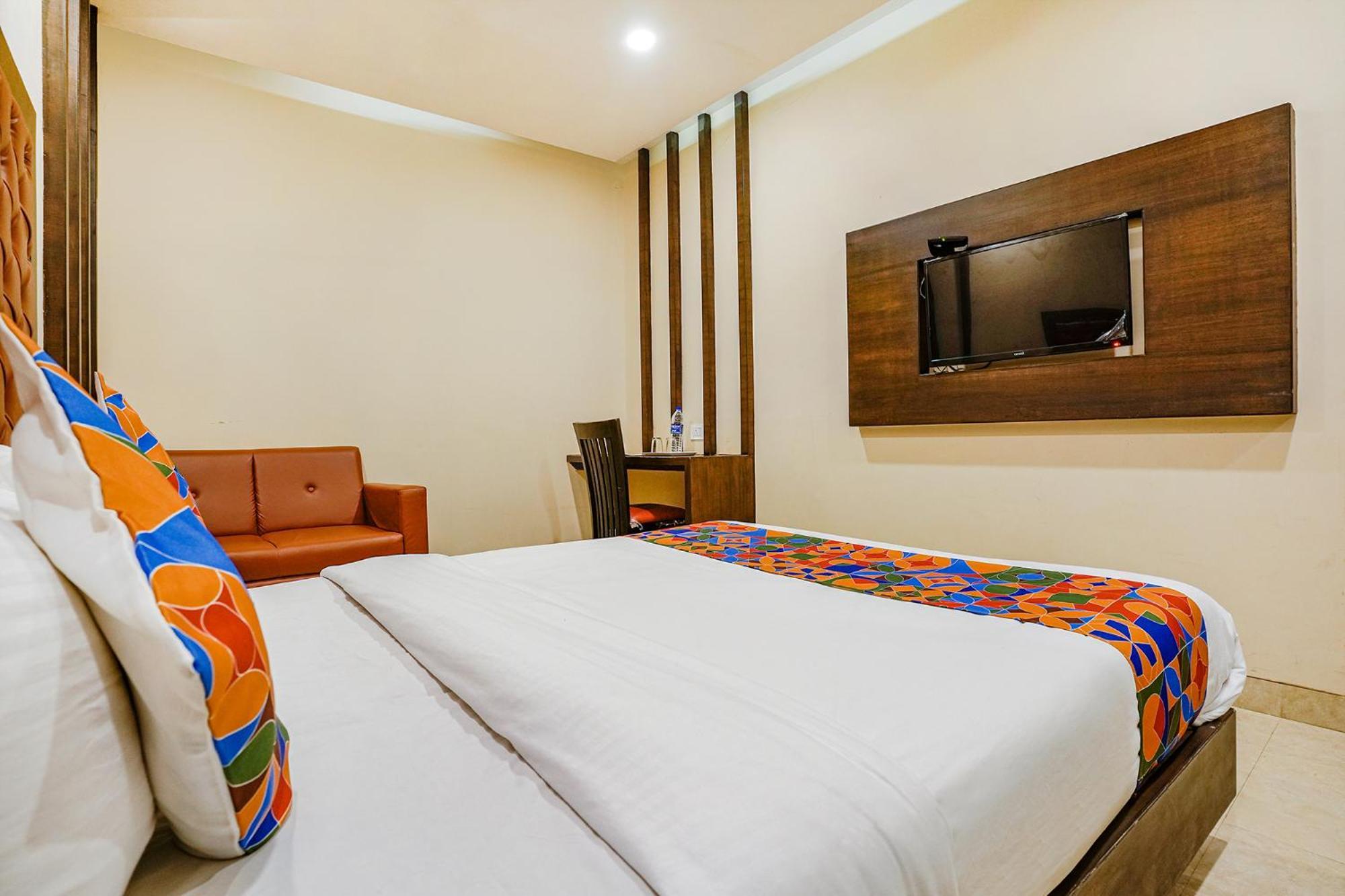Fabhotel Vertigo Suites - Nr Bkc Bombay Eksteriør billede